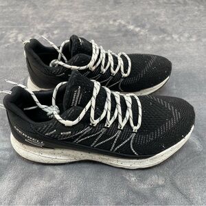 Merrell Black Athletic Shoes with White Details size 9.5 wide
